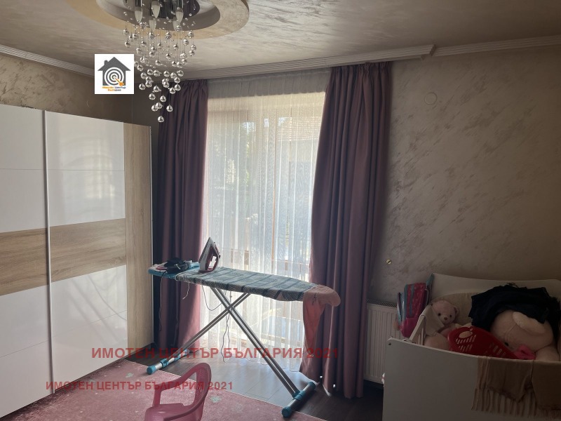 Продава КЪЩА, гр. София, Надежда 1, снимка 12 - Къщи - 53202181