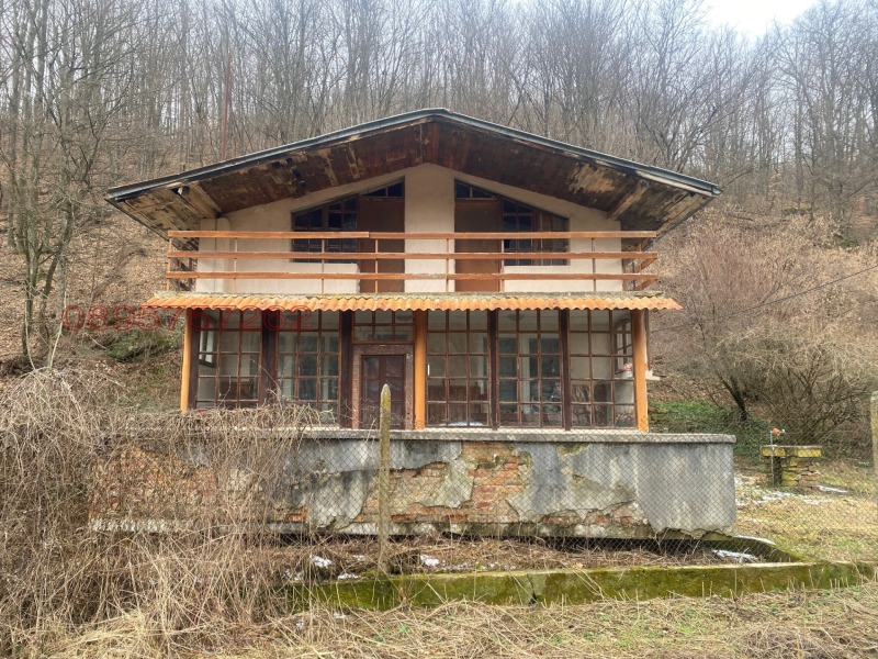Продава КЪЩА, с. Трънито, област Габрово, снимка 2 - Къщи - 53265960