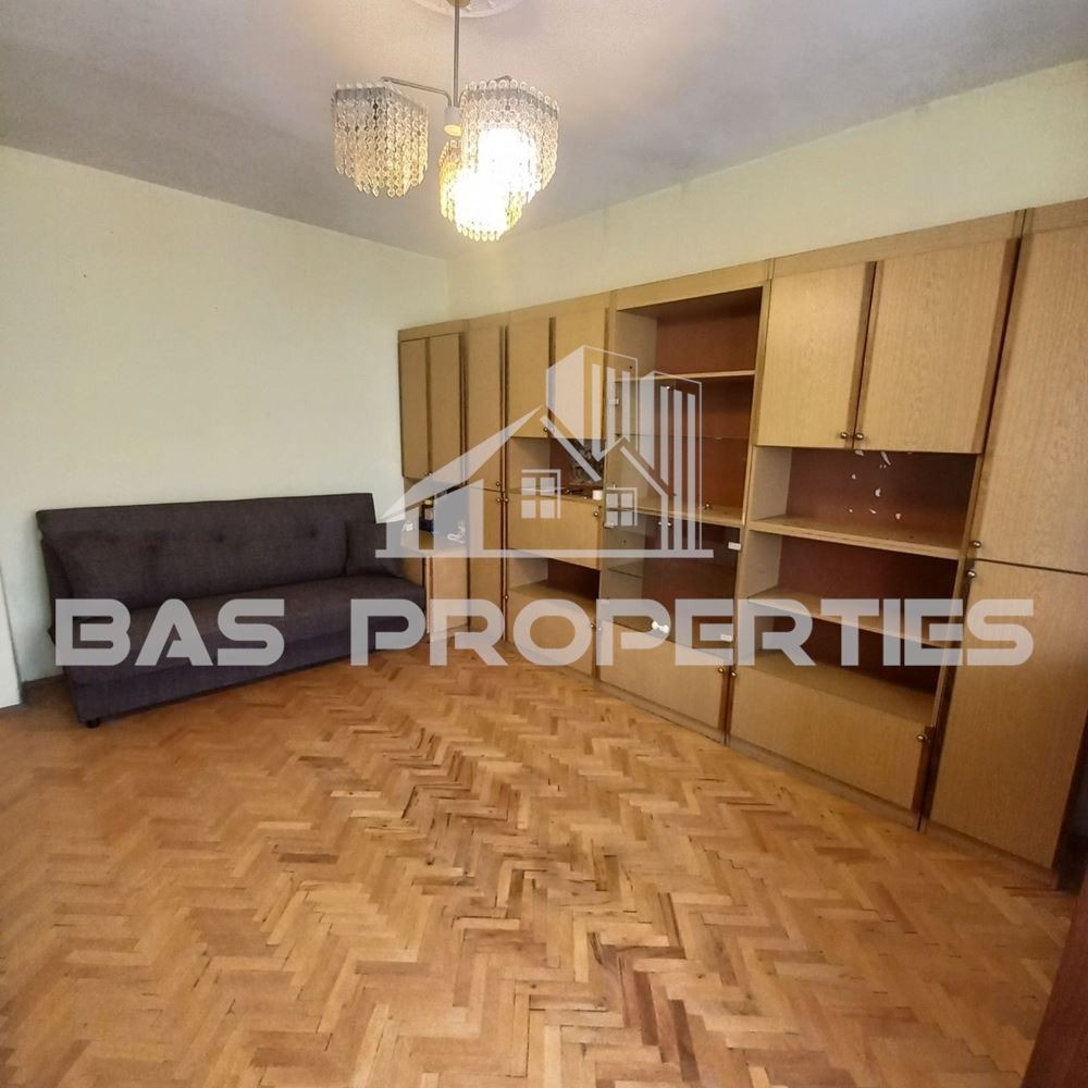 Продава 2-СТАЕН, гр. София, Гоце Делчев