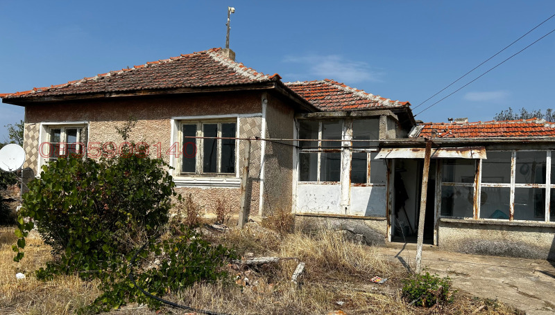 Продава КЪЩА в област Сливен, с. Научене - 2180 кв.м / 13 999 € » 27 379.66 лв.