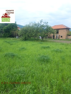 Продажба на имоти в с. Климент, област Пловдив - изображение 3 