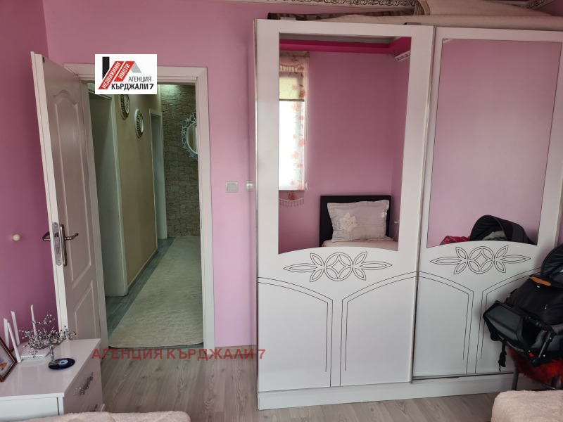 Продается  2 спальни Кърджали , Възрожденци , 90 кв.м | 95439681 - изображение [9]