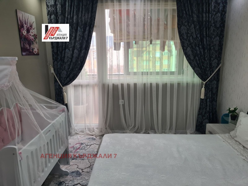 De vânzare  2 dormitoare Cârdjali , Vâzrojdenți , 90 mp | 95439681 - imagine [5]