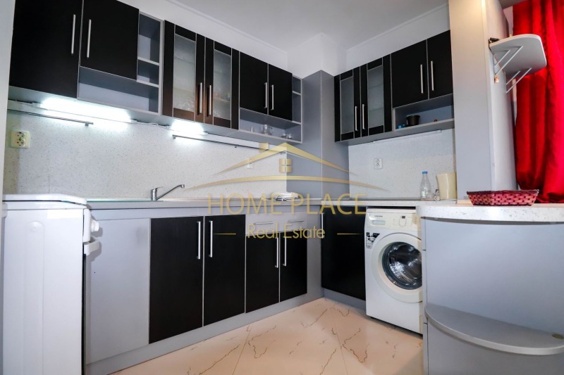 Продава 3-СТАЕН, гр. Варна, Бриз, снимка 2 - Aпартаменти - 49267348