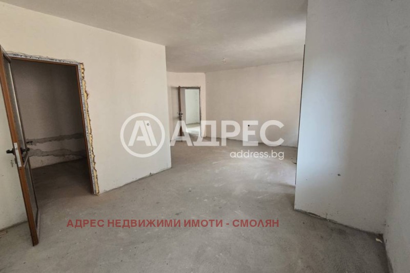 En venta  3 dormitorios Smolyan , Nov tsentar , 119 metros cuadrados | 22908913 - imagen [4]