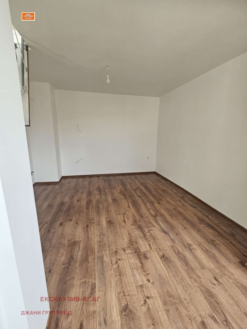 Продава  4-стаен град Шумен , Център , 78 кв.м | 47394116 - изображение [2]