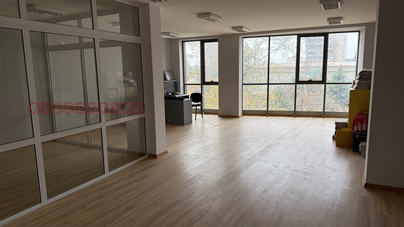 Продава ОФИС, гр. Харманли, област Хасково, снимка 4 - Офиси - 52882900