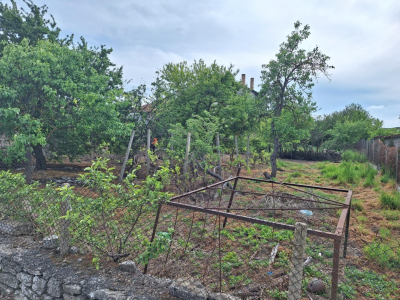 Продава КЪЩА, с. Хитрино, област Шумен, снимка 6 - Къщи - 52800991