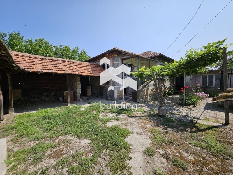 Продава КЪЩА, с. Стряма, област Пловдив, снимка 2 - Къщи - 52968671