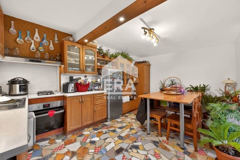 Продава КЪЩА, с. Куманово, област Варна, снимка 4 - Къщи - 53322756