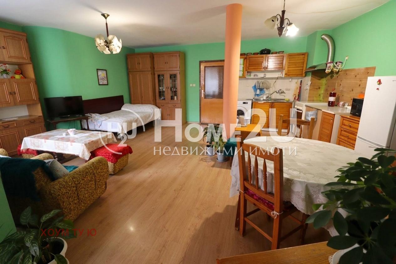 Продава 3-СТАЕН, гр. София, Център, снимка 2 - Апартаменти - 54057158