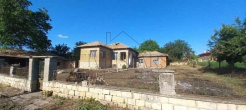 Продава КЪЩА в област Варна, с. Червенци - 70 кв.м / 25 000 € » 48 895.75 лв., ФАЙВ СТАРС