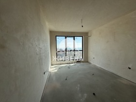 2 Schlafzimmer Grazka mahala, Warna