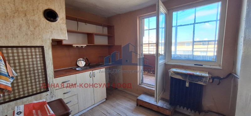 Продава 2-СТАЕН, гр. Шумен, Херсон, снимка 5 - Aпартаменти - 49561900