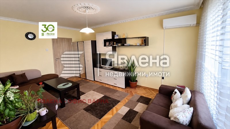 Продава 4-СТАЕН, гр. Варна, Чайка, снимка 2 - Апартаменти - 54770022
