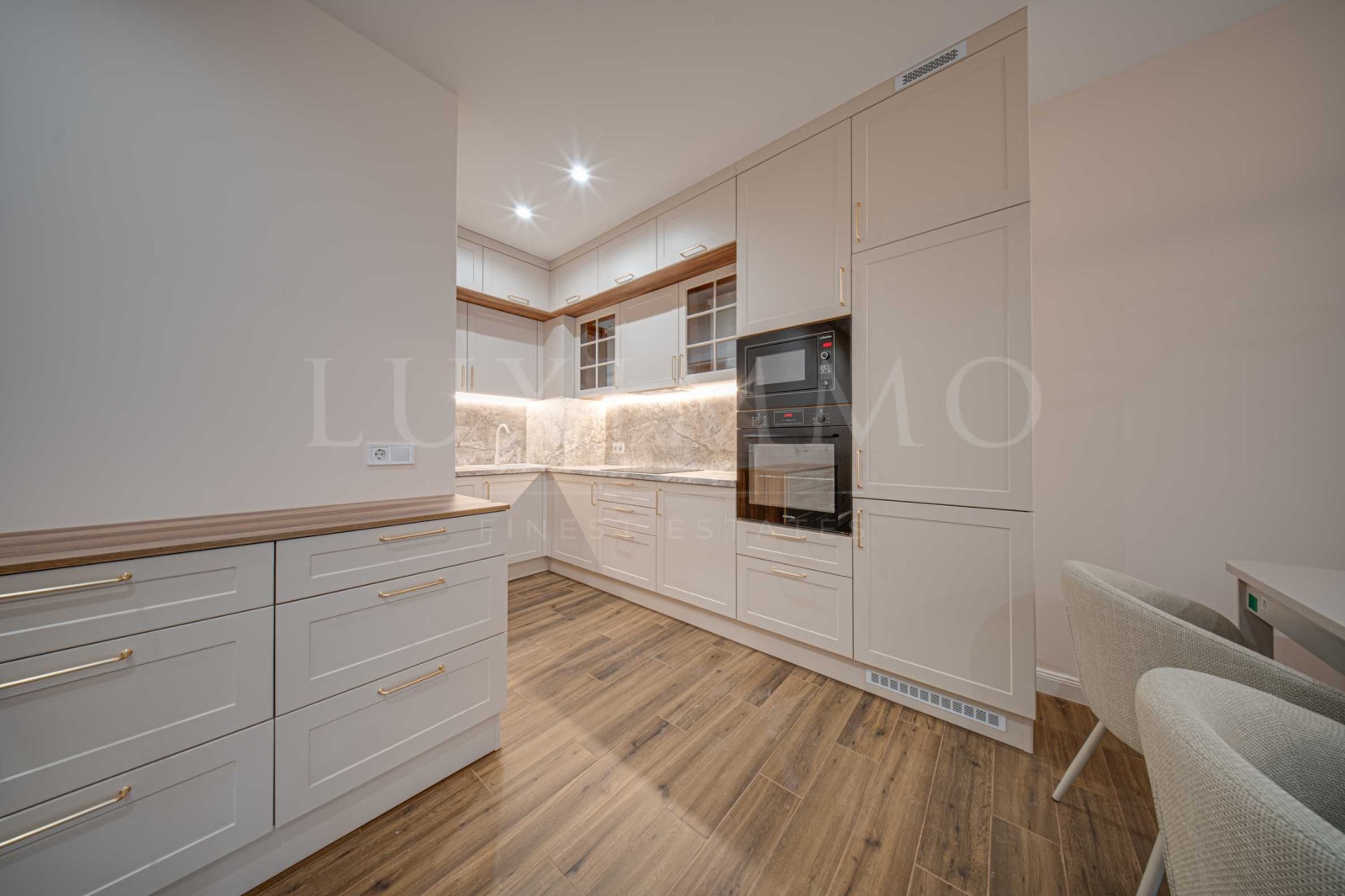 ������� 3-����� | Imot.bg � ����������� 8