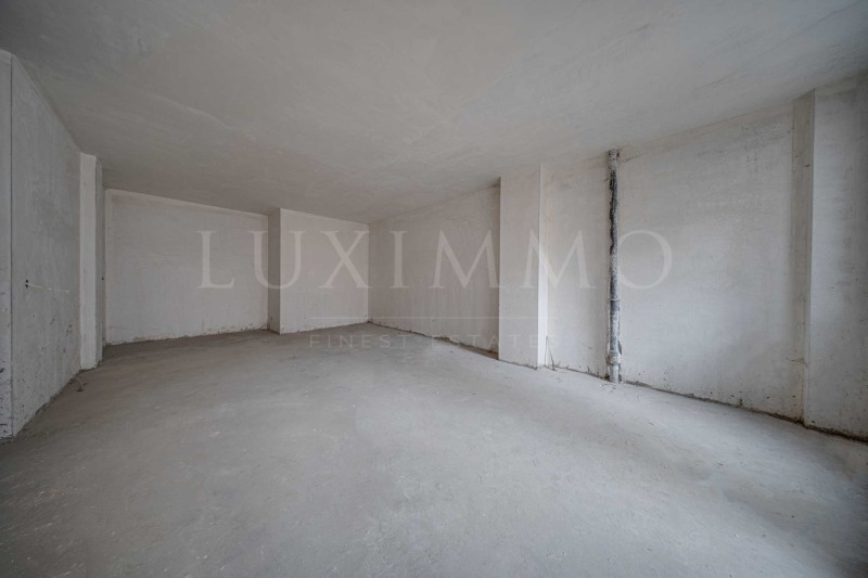 Продава 3-СТАЕН, гр. София, Център, снимка 2 - Апартаменти - 52864484