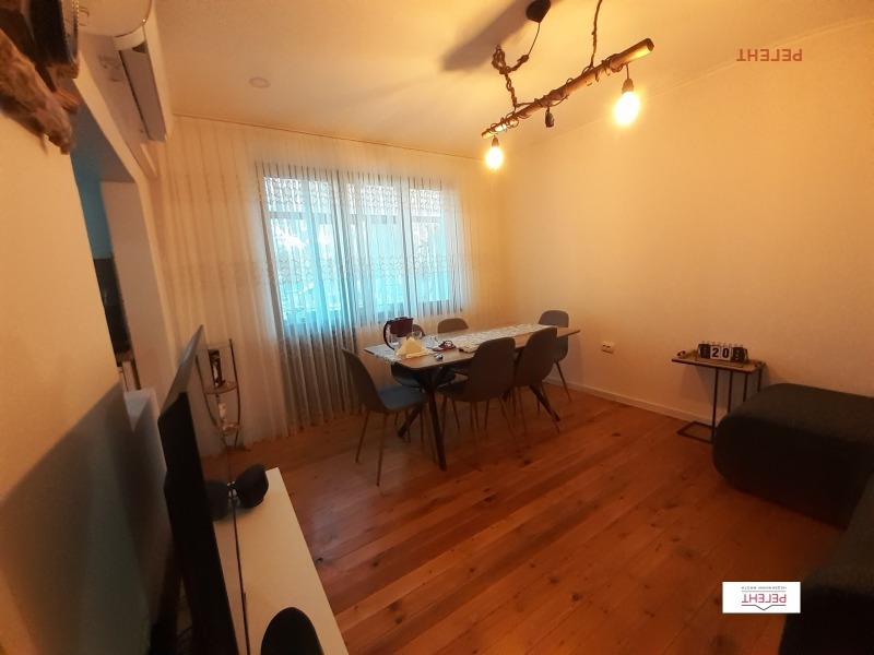 Продава МНОГОСТАЕН, гр. Севлиево, област Габрово, снимка 2 - Апартаменти - 52245805