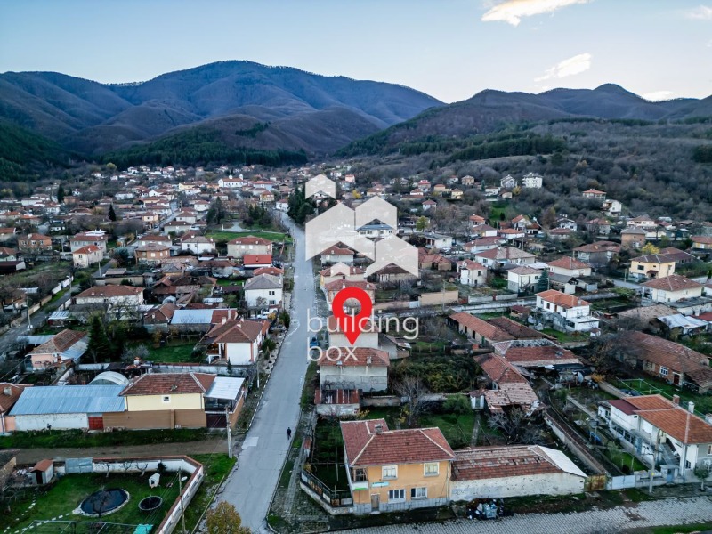 Продава КЪЩА, с. Новаково, област Пловдив, снимка 3 - Къщи - 52688273