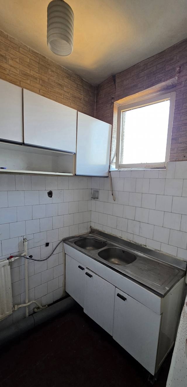 Продава КЪЩА, гр. Перник, Могиличе, снимка 16 - Къщи - 52890679