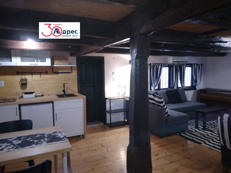 Продава КЪЩА, гр. Елена, област Велико Търново, снимка 16 - Къщи - 53075806