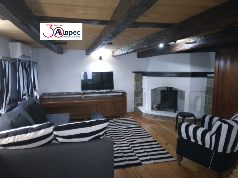 Продава КЪЩА, гр. Елена, област Велико Търново, снимка 15 - Къщи - 53075806