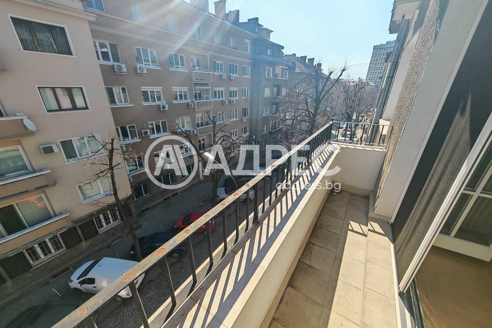 Продава 3-СТАЕН, гр. София, Докторски паметник, снимка 16 - Апартаменти - 54414360