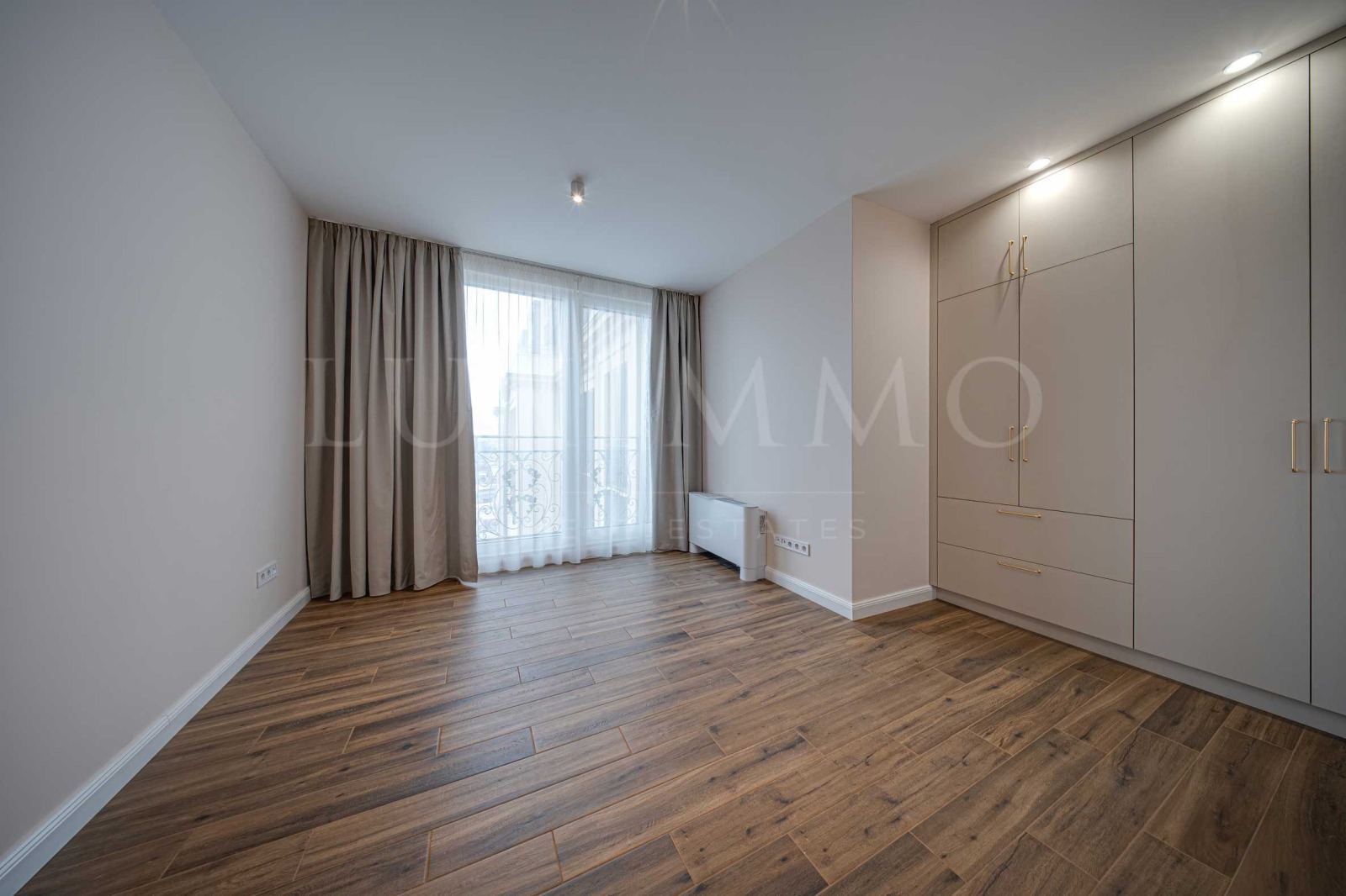 Продава 3-СТАЕН, гр. София, Хладилника, снимка 14 - Апартаменти - 55309010
