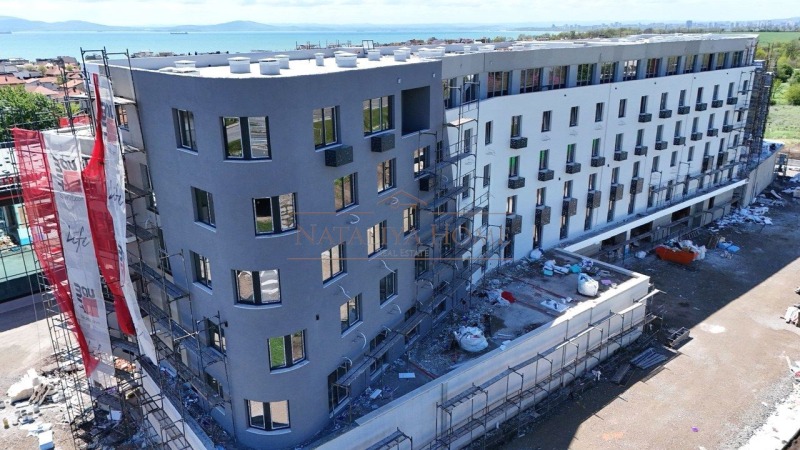 Til salg  1 soveværelse Burgas , Sarafovo , 64 kvm | 94384801