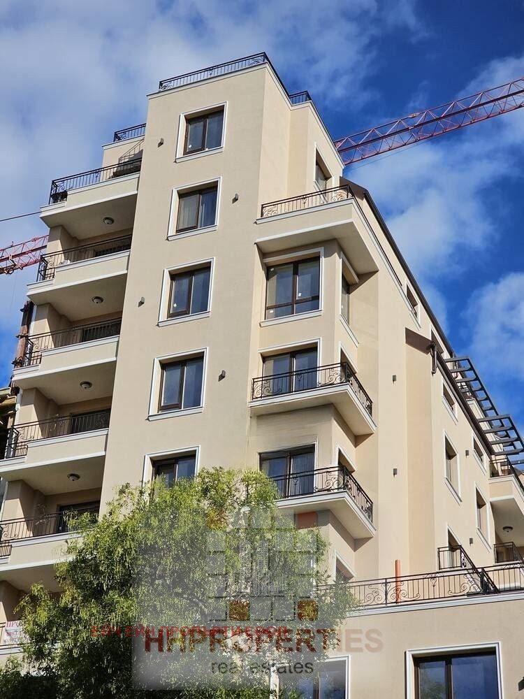 Til salg  2 soveværelser Plovdiv , Tsentar , 107 kvm | 32372270