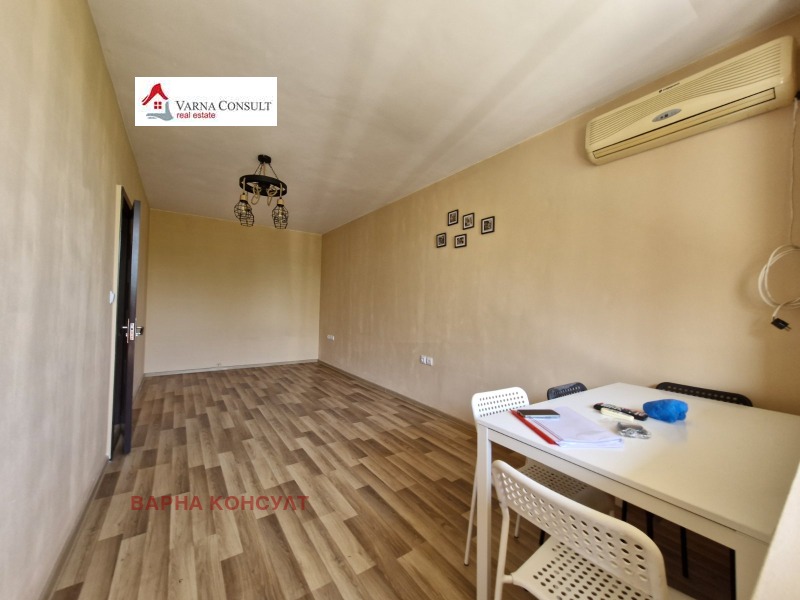 Продава  3-стаен град Варна , Левски 1 , 80 кв.м | 94722123