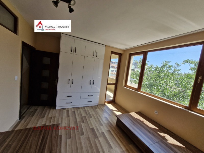 Продава  3-стаен град Варна , Левски 1 , 80 кв.м | 94722123 - изображение [3]