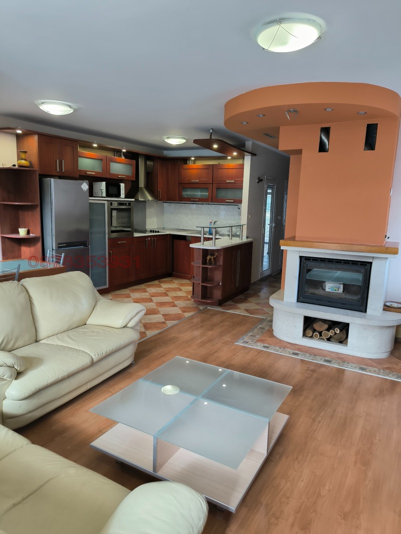 Продава 3-СТАЕН, град Плевен, Широк център • 154000 € / 301197.82 лв. • 38053855 1