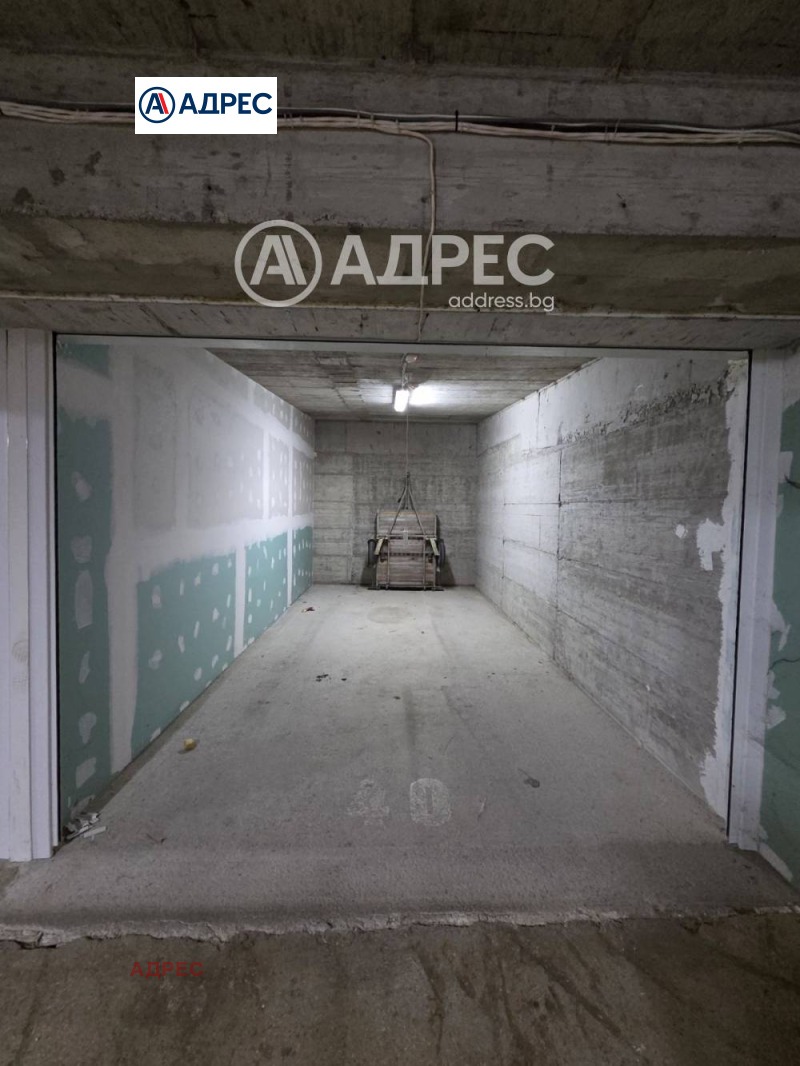 Продава ГАРАЖ, ПАРКОМЯСТО, гр. Варна, Завод Дружба