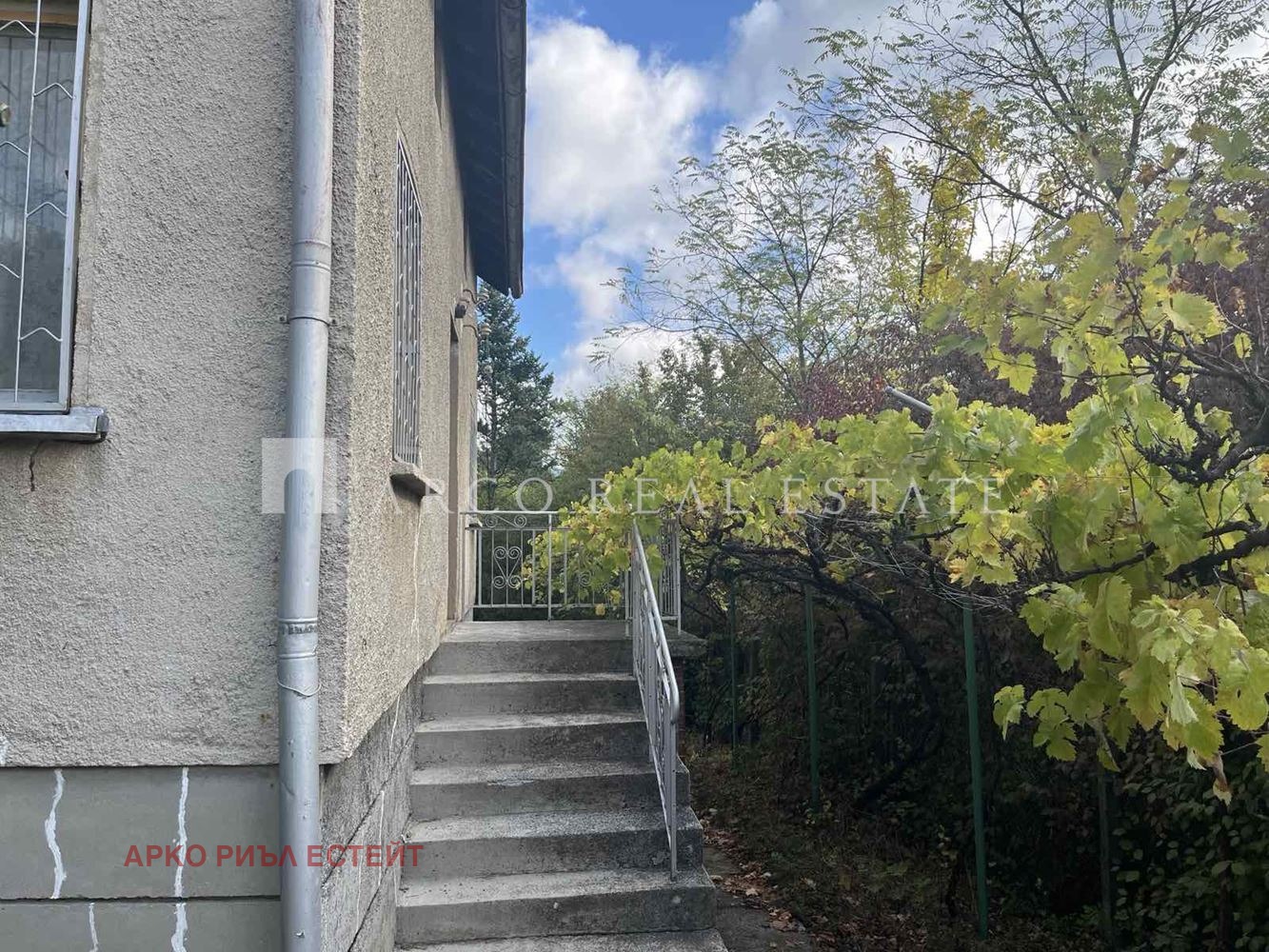 Продава ВИЛА, с. Владо Тричков, област София област, снимка 2 - Вили - 54058208