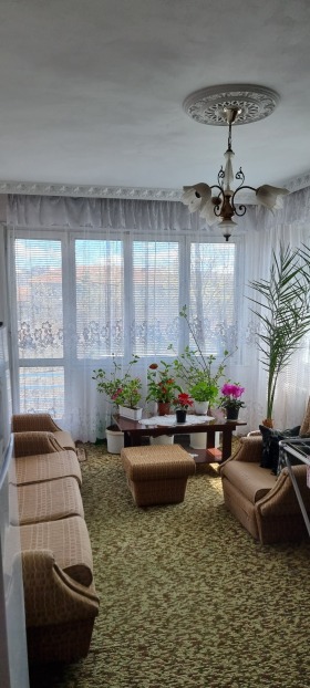 Продажба на двустайни апартаменти в град Разград - изображение 7 