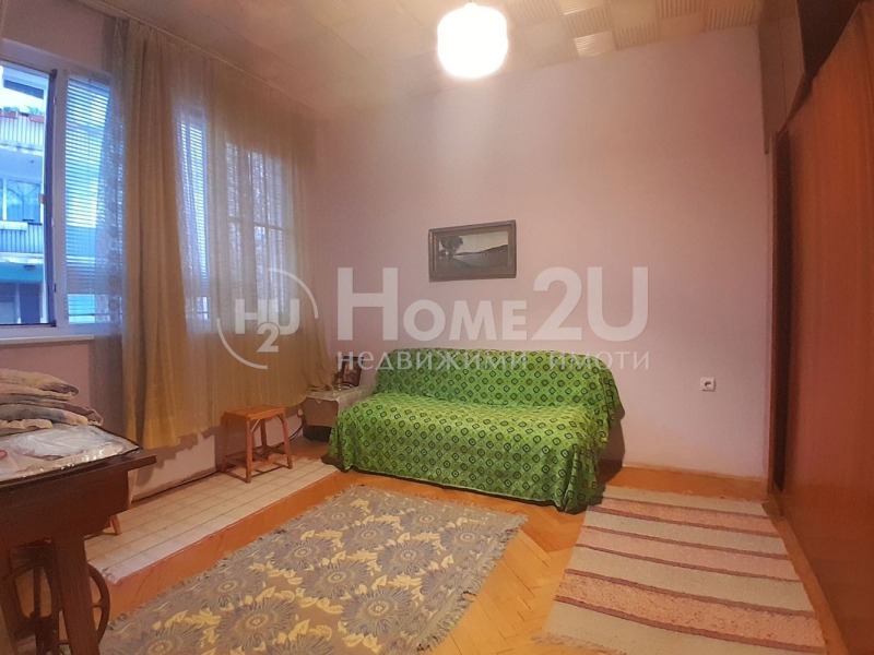 De vânzare  1 dormitor Plovdiv , Sâdiisci , 56 mp | 65524752 - imagine [2]