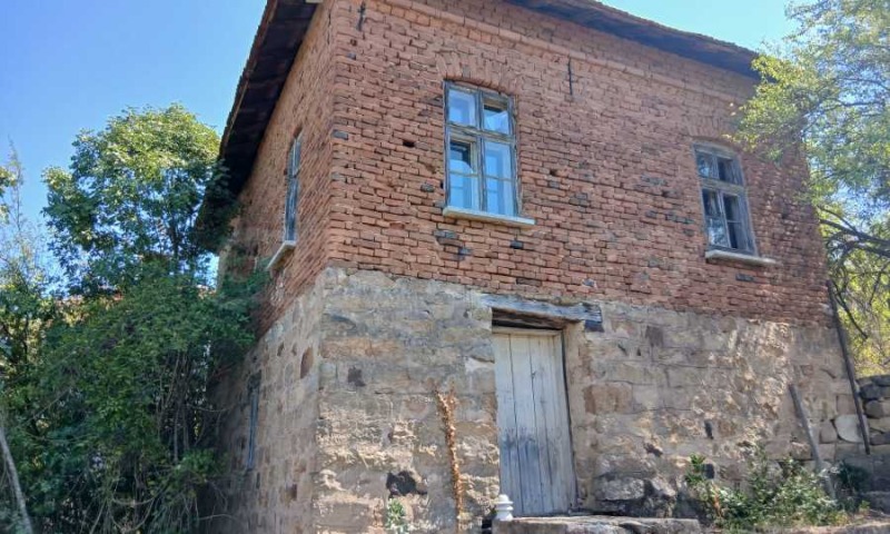 Продава  Къща област Видин , с. Вещица , 140 кв.м | 65551725 - изображение [2]