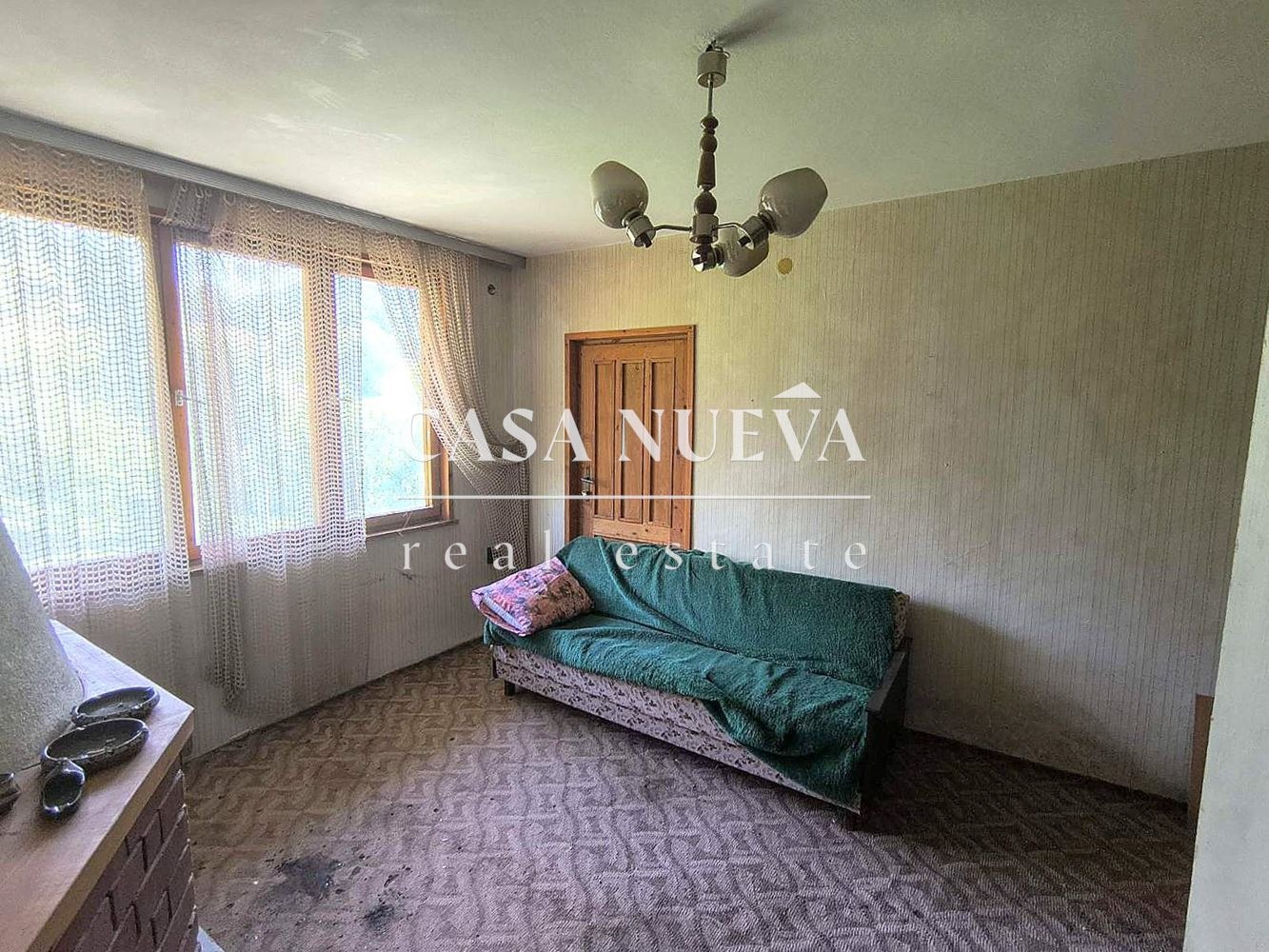 Продава КЪЩА, с. Филиповци, област Перник, снимка 4 - Къщи - 53772726