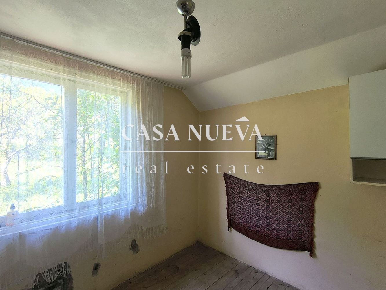 Продава КЪЩА, с. Филиповци, област Перник, снимка 5 - Къщи - 53772726