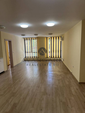 2 soverom Karsjijaka, Plovdiv