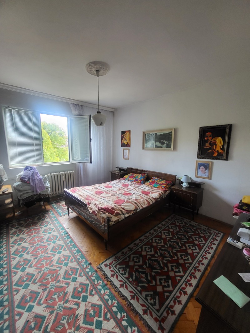 Na prodej  2 ložnice Pleven , Idealen centar , 100 m2 | 40534396 - obraz [17]