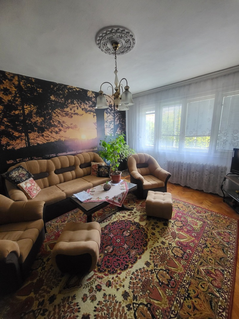 Na prodej  2 ložnice Pleven , Idealen centar , 100 m2 | 40534396 - obraz [4]