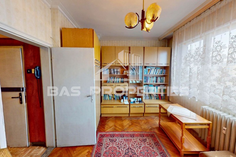 Продава 3-СТАЕН, гр. София, Лагера, снимка 9 - Апартаменти - 53196994