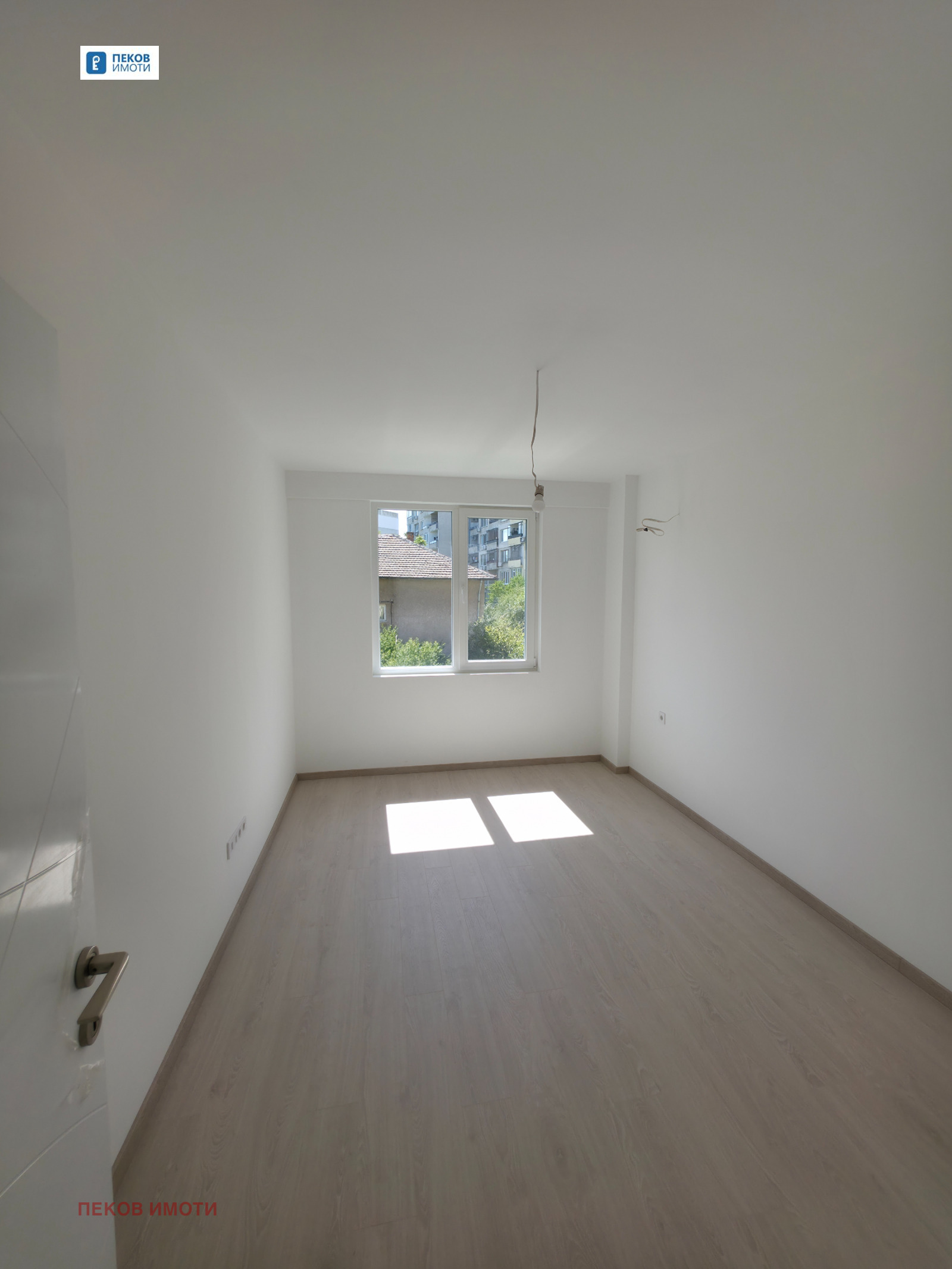 Продава 3-СТАЕН, гр. София, Редута, снимка 2 - Апартаменти - 49731404