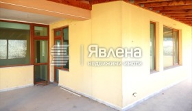 1 hálószoba Vazrozsdenci, Kardzsali