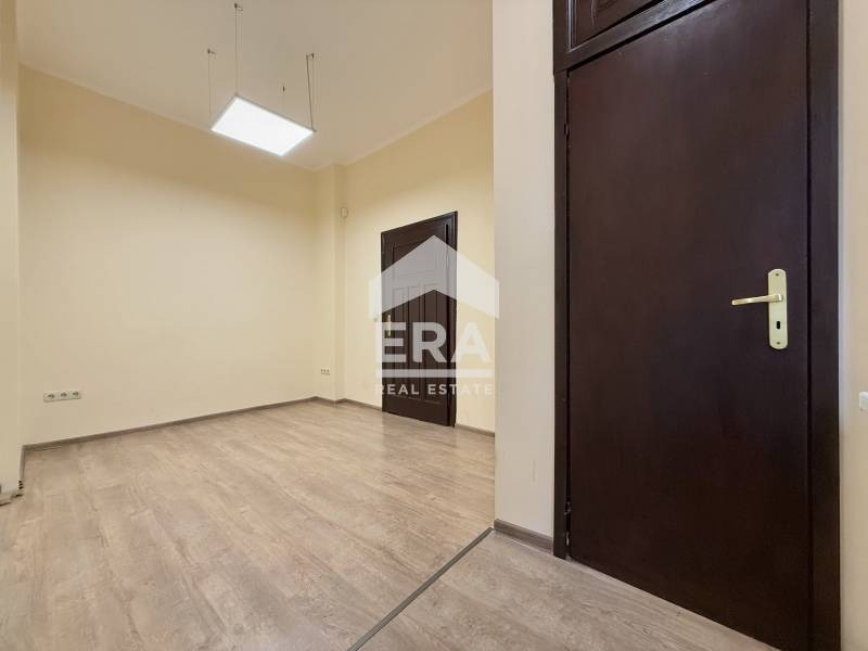Продава  4-стаен град София , Докторски паметник , 126 кв.м | 79418478 - изображение [10]