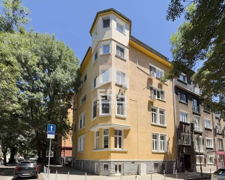 Продава  4-стаен град София , Докторски паметник , 126 кв.м | 79418478