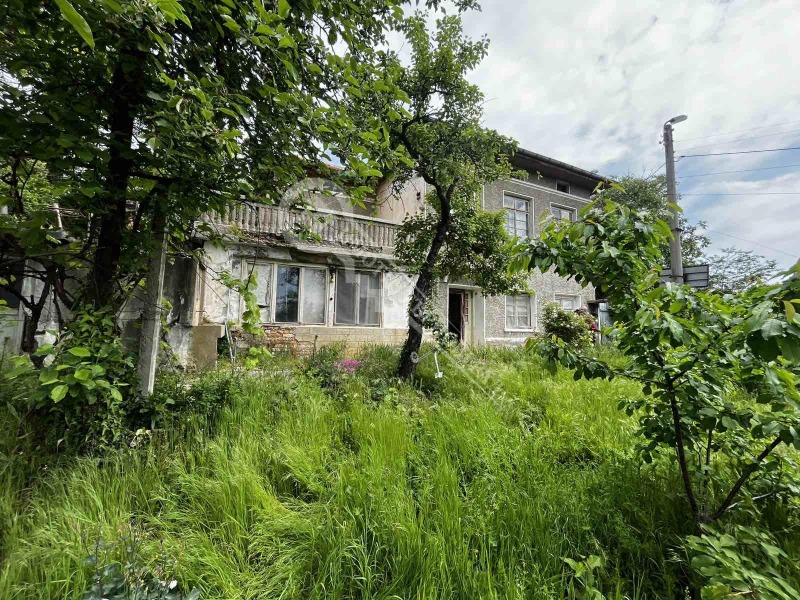 Продава  Къща, област Габрово, с. Гостилица • 45 000 EUR • ID 70171309 — holmes.bg - [1] 