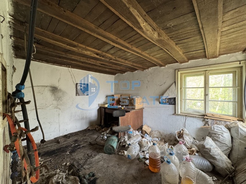 Продава КЪЩА, с. Патреш, област Велико Търново, снимка 2 - Къщи - 49902257